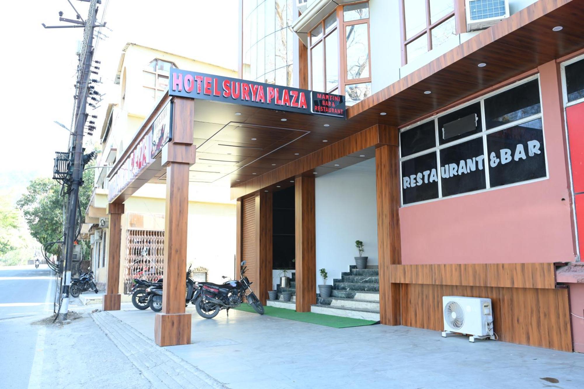 Hotel Surya Plaza Kotdwāra エクステリア 写真